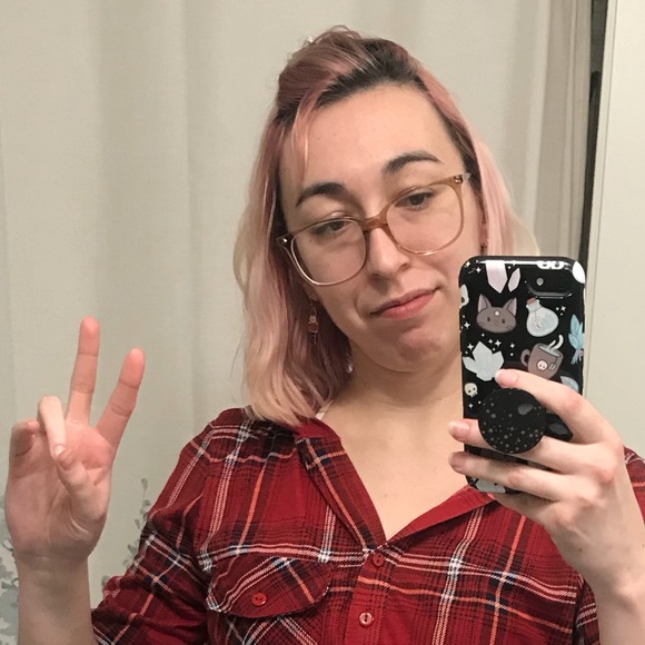 Meet your Posher, Tara - Picture 1 of 1